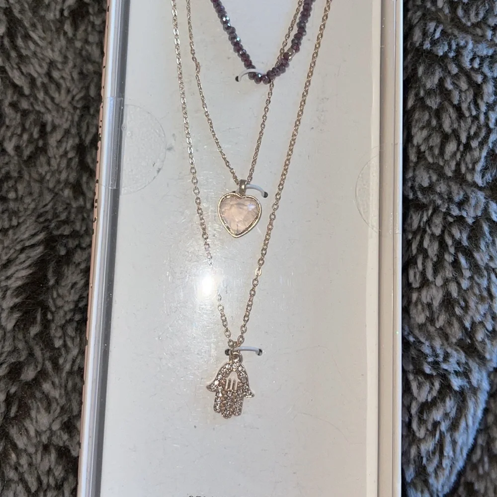 nOir Necklace NWT - Picture 3 of 3